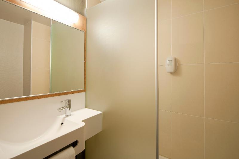B&B Hotel Lyon Centre Monplaisir מראה חיצוני תמונה
