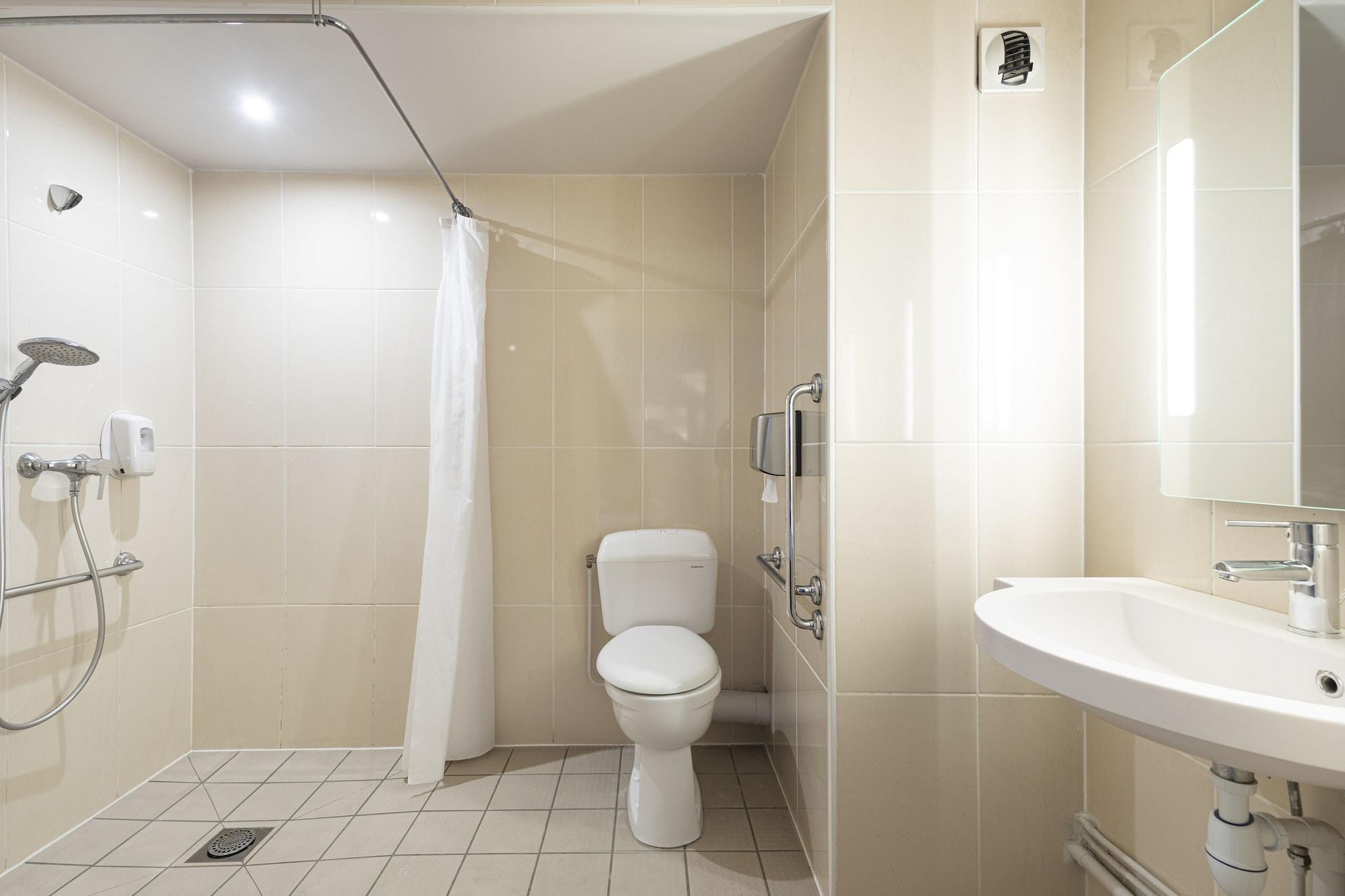 B&B Hotel Lyon Centre Monplaisir מראה חיצוני תמונה